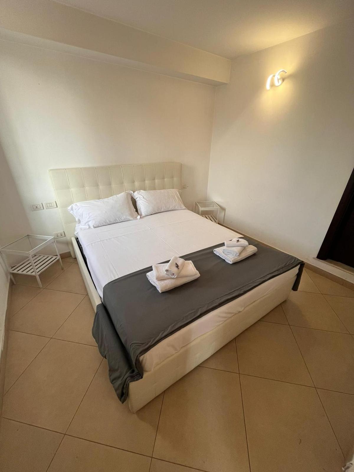 Апартаменты Venere Penthouse Babylon Неаполь Экстерьер фото
